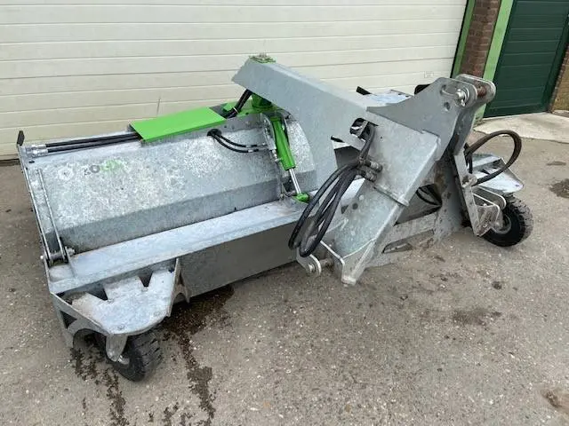 Zocon veegmachine 240 met opvangbak